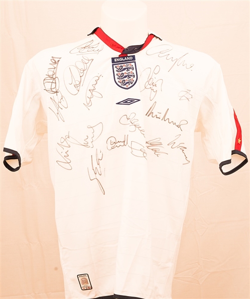 England Football Club 2004 Team Signed Replica Away Jersey (17)