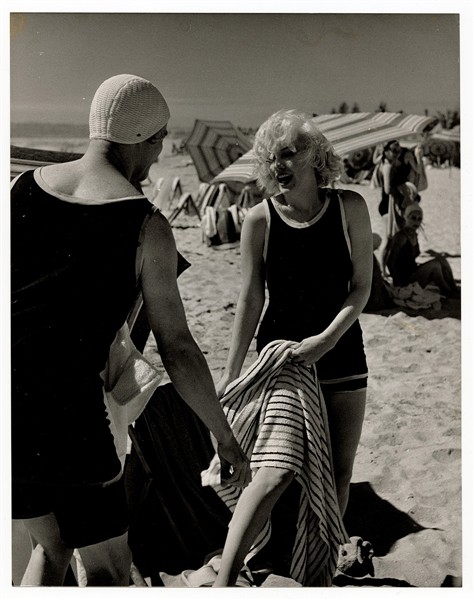 Marilyn Monroe  "Some Like It Hot" Original 11 x 14 Movie Set Photograph