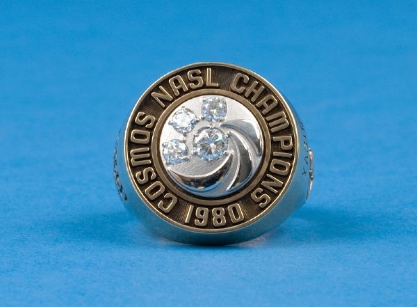 1980 Cosmos NASL Soccer Bowl World Championship Ring