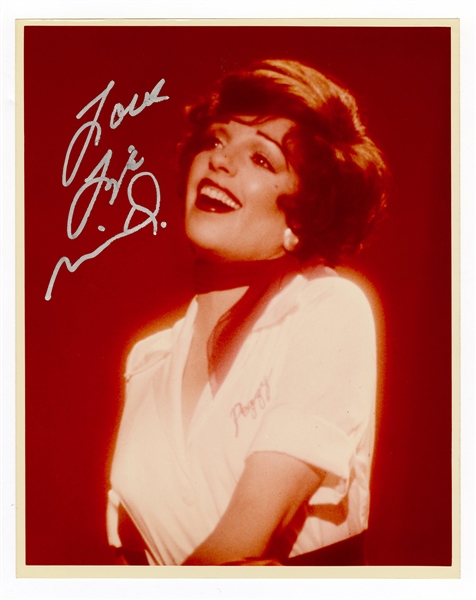 Liza Minnelli Signed Photograph Beckett COA