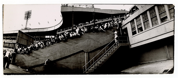 Willie Mays Original 13.5 x 5.5 Photograph