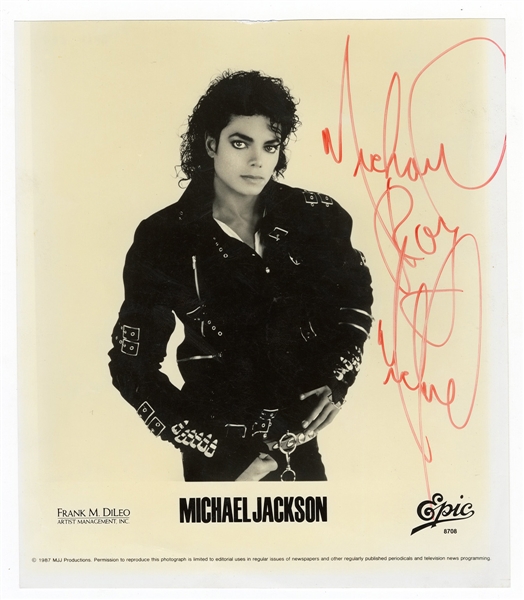 Michael Jackson Signed Promotional Photograph