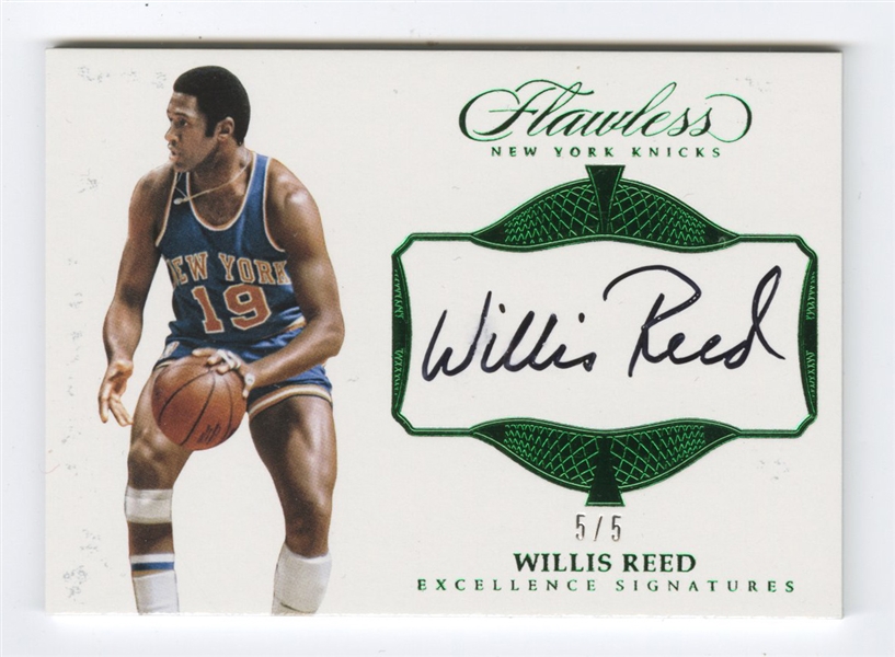 2016-17 Flawless #EX-WRE Willis Reed Excellence Signatures Emerald (#5/5)