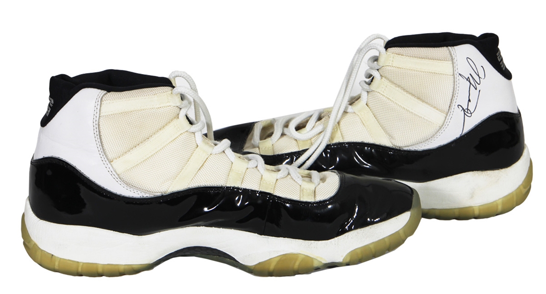 Michael Jordan Signed Air Jordan XI Shoes Game Worn by Bill Wennington (Ex-Trainer LOA)