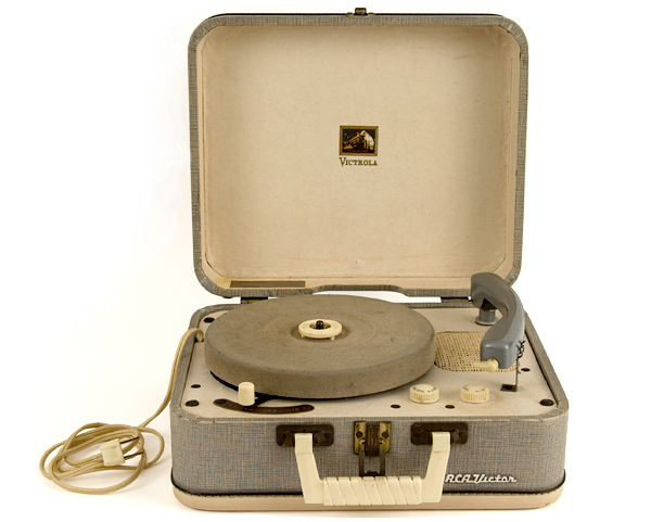 Elvis Signature RCA Victor Record Player 