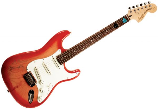 Bonnie Raitt Signed & Inscribed Personal Sunburst Fender Guitar 
