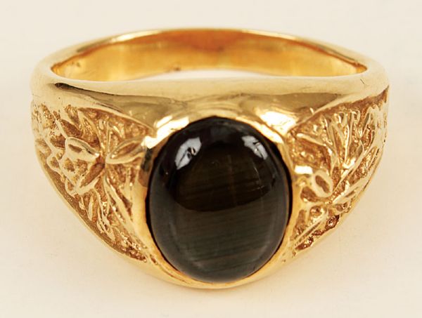 Elvis Presley Owned and Worn Black Star Sapphire Ring