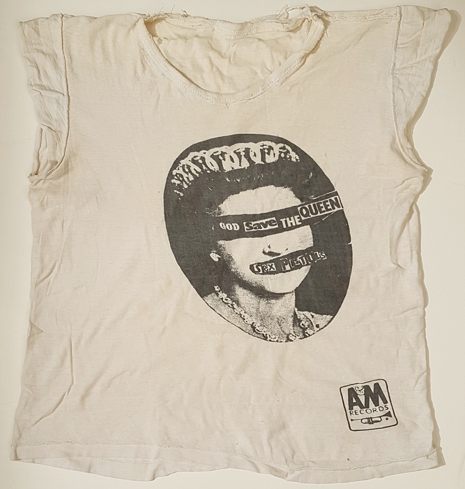 Lot Detail - Sex Pistols Original 1977 "God Save The Queen" Promotional T-Shirt