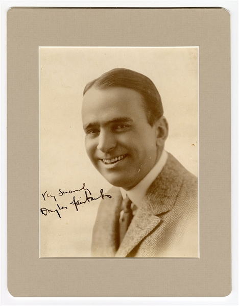 Douglas Fairbanks Signed Photograph & Handwritten Note JSA LOA