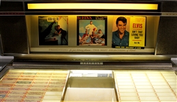 Elvis Presley Vintage Rock-Ola Jukebox