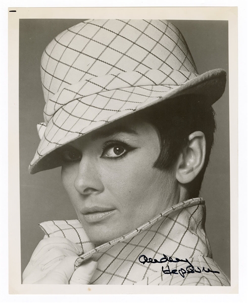 Audrey Hepburn Signed Photograph JSA LOA