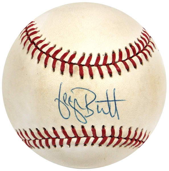 George Brett Signed Baseball