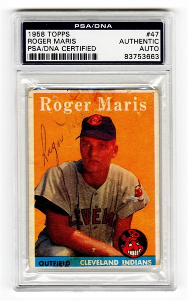 1958 Topps Roger Maris Signed Rookie Card #47 (PSA/DNA Authentic)