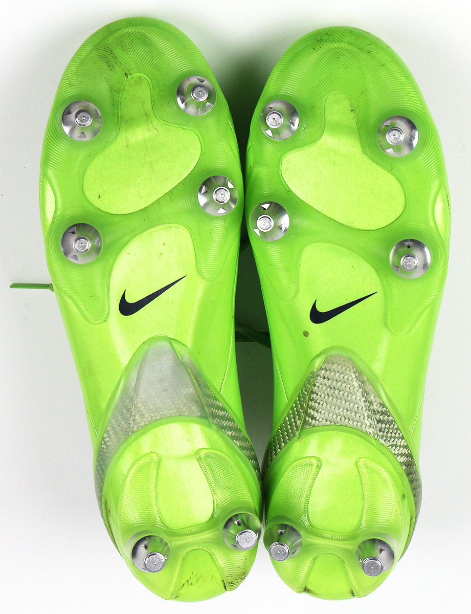 men cristiano ronaldo cleats