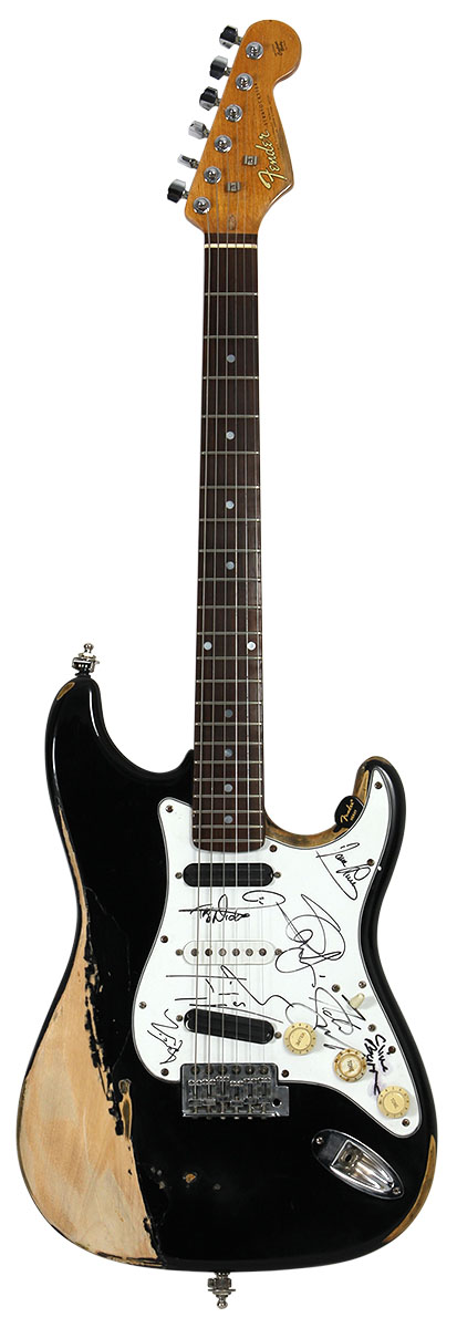 Fender iron discount maiden stratocaster