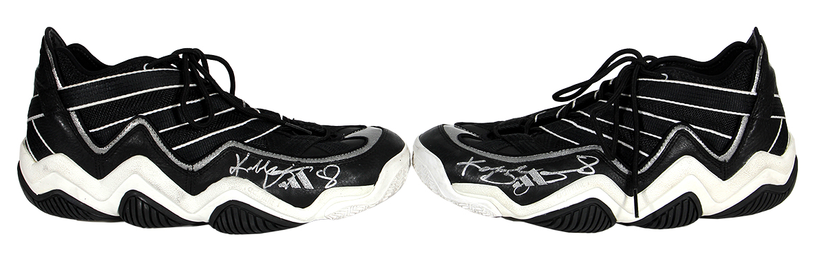 Lot Detail 1996 97 Kobe Bryant Los Angeles Lakers Rookie Game Used Signed Sneakers JSA MEARS