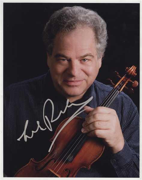 Itzhak Perlman Signed 11 x 14 Photograph