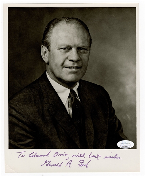 Gerald Ford Signed Photograph JSA
