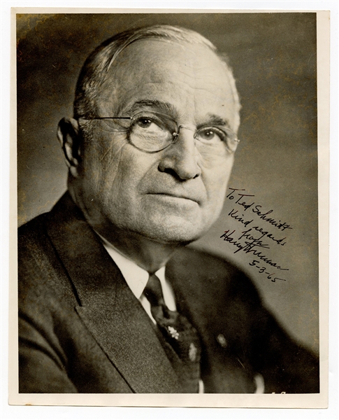 Harry Truman Signed Photograph