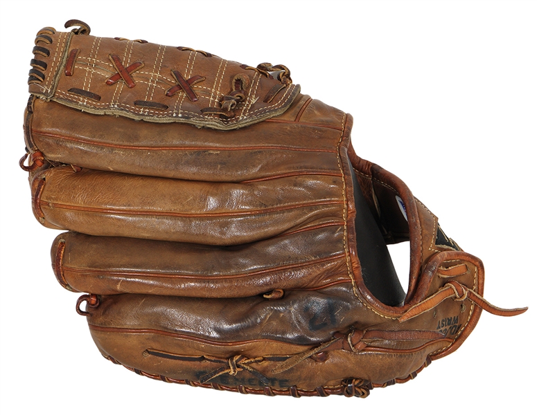 Roberto Clemente Game Worn Professional Model Glove During the 1966 Season National League MVP & Gold Glove Award PSA/DNA