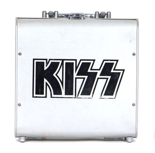 KISS 1986-1989 Era Concert Tour Wardrobe Room Stage Make-Up Road Case Gene Simmons Eric Carr Paul Stanley Bruce Kulick Era