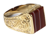Elvis Presley Owned and Worn 14kt Gold and Agate Ring