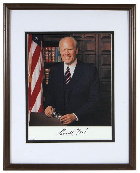 President Gerald Ford Signed Photograph (JSA)