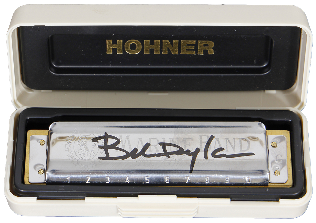 Bob dylan signature harmonica hotsell
