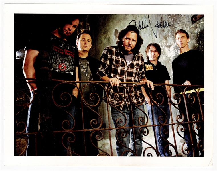 Eddie Vedder Signed Pearl Jam Photograph (REAL)