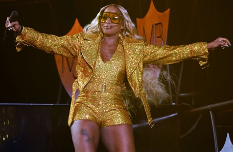 Mary J Blige Stage Worn Motorcycle Cut Sequined Jacket & Dress - Worn on 8/16/2019 For Hard Rock Hotel Casino Performance
