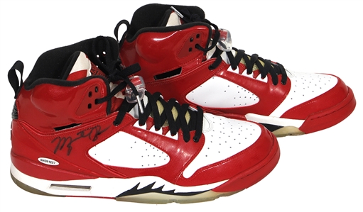 Michael Jordan Signed Custom Made Air Jordan Basketball Shoes Size 13 - Exclusively Made For Jordan For 2010 Flight School (UDA)