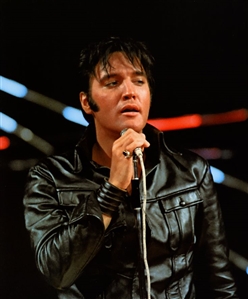 Elvis Presley Owned & Worn 14kt Yellow Gold Diamond & Black Star Sapphire Pinky Ring (RGU)