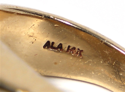 Elvis Presley Owned & Worn Size 8 Diamond & Gold Pinky Ring