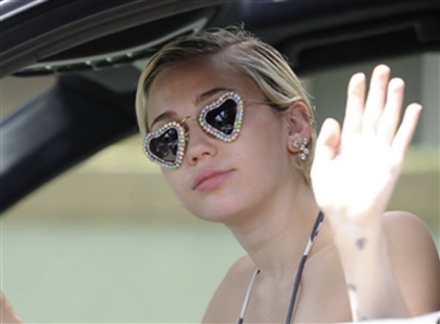 Miley Cyrus Owned & Worn Heart Bejeweled Sunglasses (Photo-Matched)