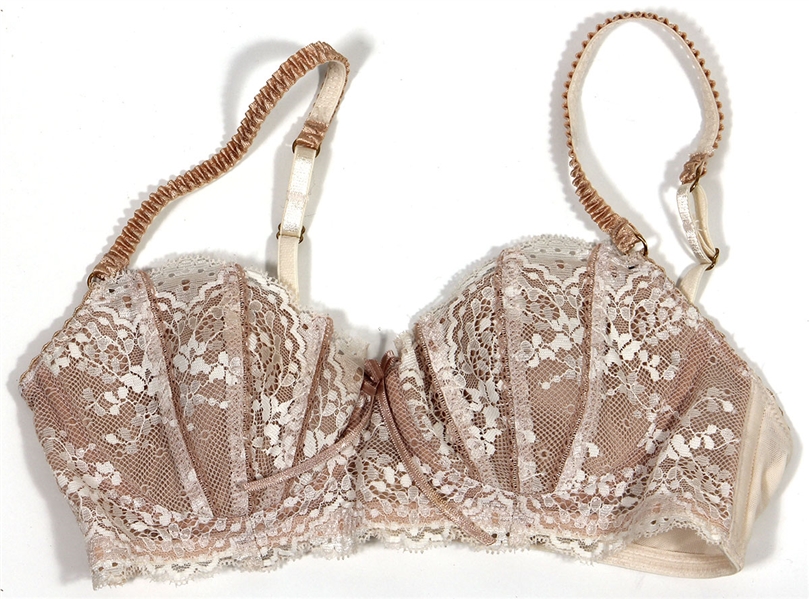 Amy Winehouse Owned & Worn Elle Macpherson Bra