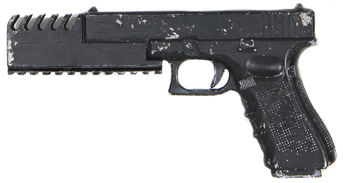 2016 Resident Evil: The Final Chapter Hero Screen Used Gun Prop