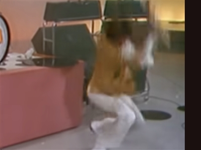 Pete Townshend Owned, Played & Smashed 1967 Vox Cheetah V267 Guitar During Iconic 9/15/1967 Show