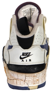 1991-1995 Kenny Anderson Signed & Game Worn Sneaker