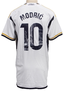 Luka Modric Signed Real Madrid Jersey (Beckett)